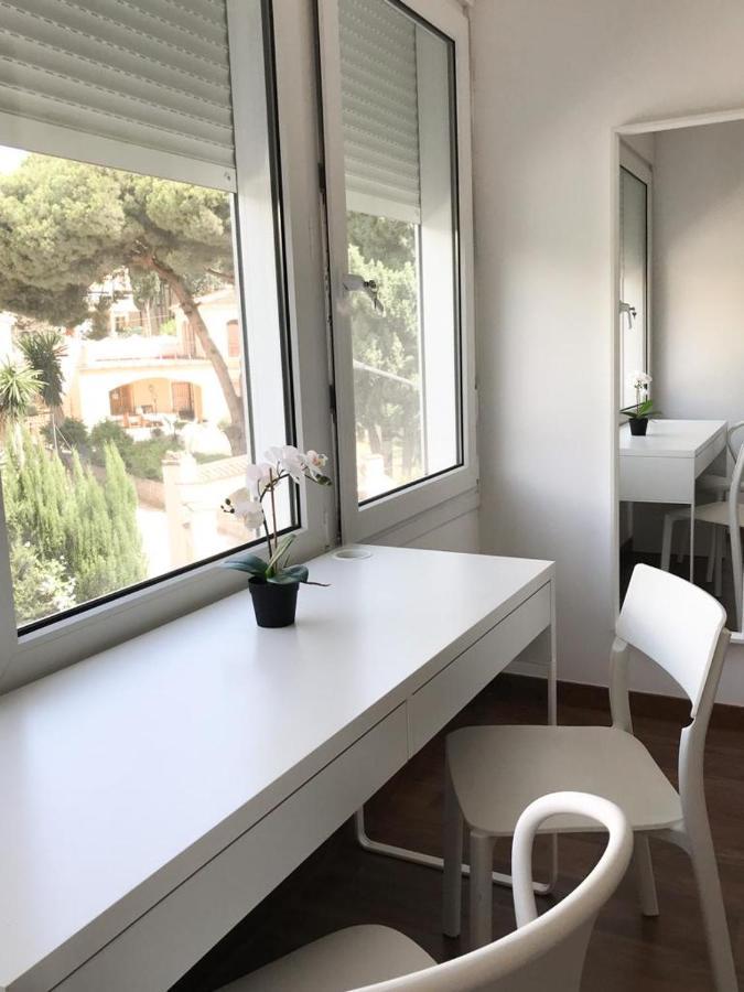 Carihuela Beach Suite Apartment Torremolinos Esterno foto